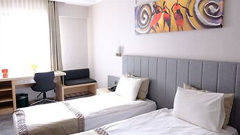 Midas Hotel
