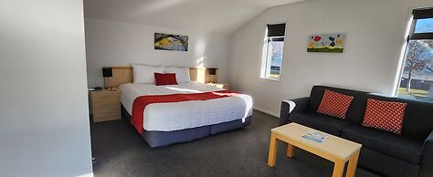 ASURE Central Gold Motel