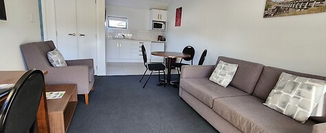 ASURE Central Gold Motel