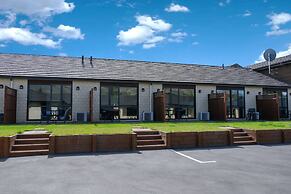 ASURE Central Gold Motel