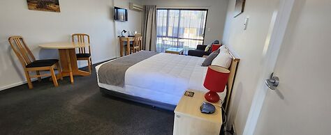 ASURE Central Gold Motel