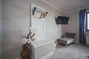 The Highfield Hotel