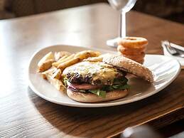 The Crewe Arms Hotel