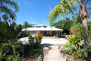 Lagoon Breeze Villas