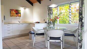 Lagoon Breeze Villas