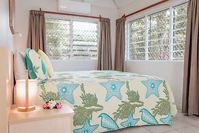 Lagoon Breeze Villas