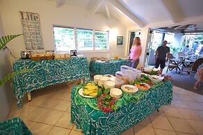 Lagoon Breeze Villas