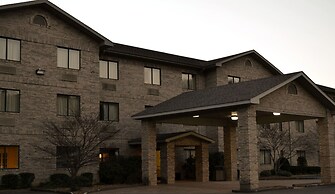 Brookshire Inn & Suites