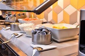 Hyatt Place Garden City