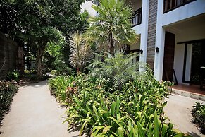 The Hive Hotel Samui
