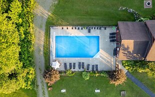 Sterling Ridge Resort