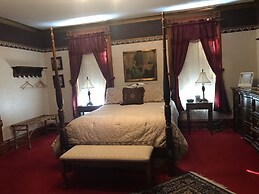 Grand Victorian B&B Inn
