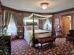 Grand Victorian B&B Inn