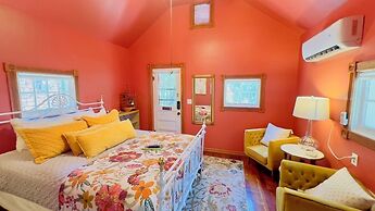 Rock Cottage Gardens B&B