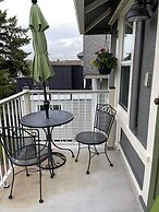 Fisher House Victoria Bed and Breakfast