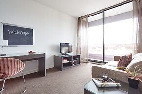Melbourne Dandenong Central Apartment