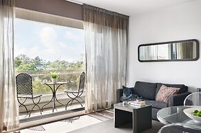 Melbourne Dandenong Central Apartment