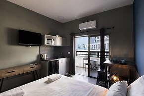 Liber Seashore Suites