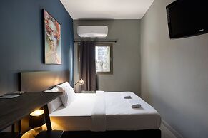 Liber Seashore Suites