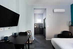 Liber Seashore Suites