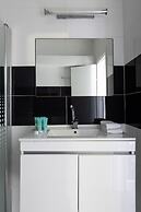 Liber Seashore Suites