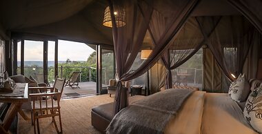 HillsNek Safari Camp - Amakhala Game Reserve