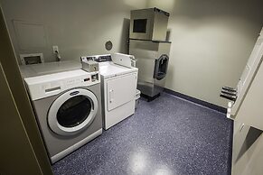 Spark by Hilton Artesia