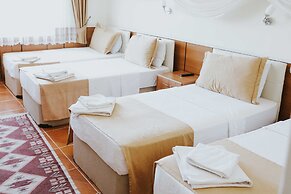 Kervansaray Hotel & Pension