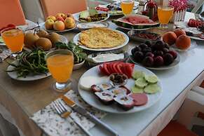 Kervansaray Hotel & Pension