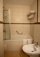 Ararat All Suites Hotel