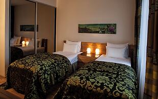 Ararat All Suites Hotel