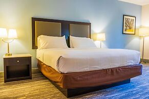 Comfort Inn & Suites Plainville-Foxboro