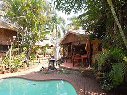 Trees Too Guest Lodge