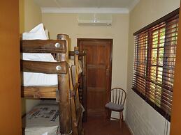 Trees Too Guest Lodge