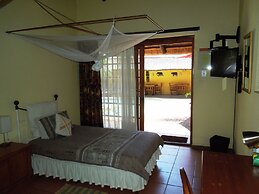 Trees Too Guest Lodge