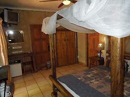 Trees Too Guest Lodge