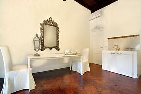 Palazzo Tolomei - Residenza d'Epoca