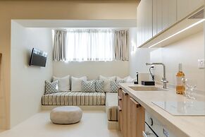 Antony Suites - Adults Only