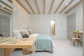 Antony Suites - Adults Only