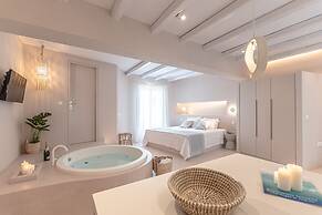 Antony Suites - Adults Only