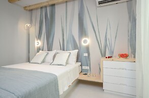 Antony Suites - Adults Only