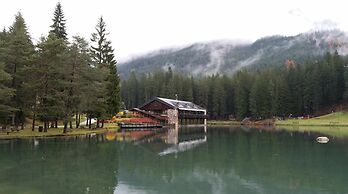 Chalet al Lago