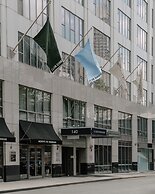 World Center Hotel
