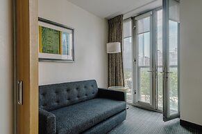 World Center Hotel