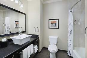 Best Western Premier Crown Chase Inn & Suites