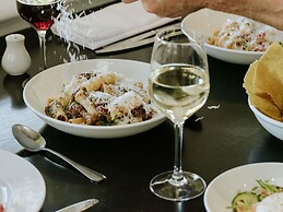 Peppers Craigieburn