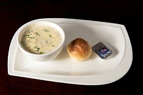 Crossroads Hotel Lilongwe