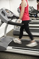 Pier 21 Riverside Apartment Hotel