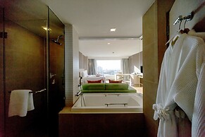 Signature Pattaya Hotel
