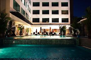 Signature Pattaya Hotel